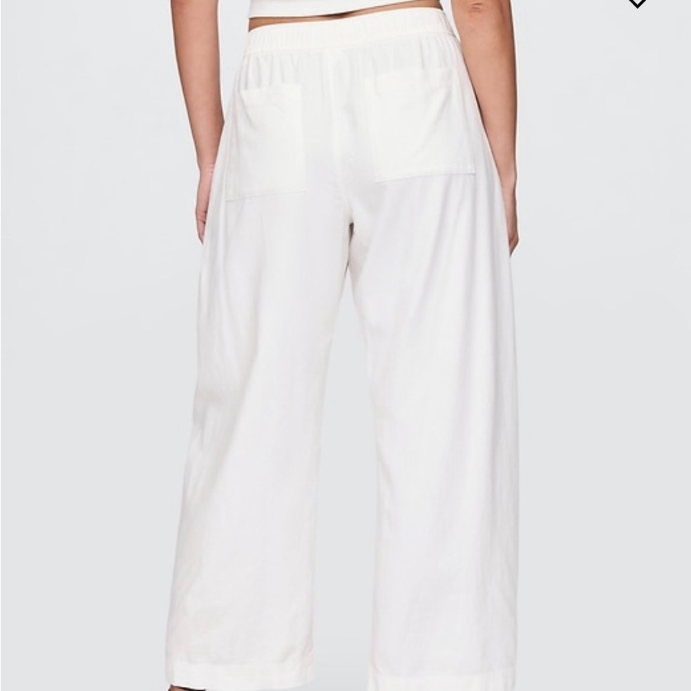 GAP white linen Relaxed Fit Pants - Picture 4 of 14